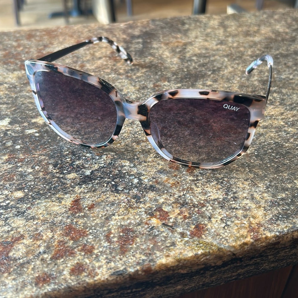 Quay Australia Coffee Run Milk Tortoise/Smoke Sunglasses Women's